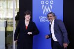 Eindhoven 27 april 2021
Koningsdag 2021 op de High tech Campus in Eindhoven.
Aanwezig Koning Willem Alexander Koningin Maxima Prinses Amalia Prinses Ariane en Prinses Alexia Soenil Bahadoer met zijn vrouw en kinderen