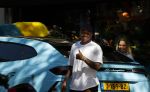 Amsterdam 8 september 2021
Steven Bergwijn met zijn vriendin Sem Smit op de cornelis schuytstraat. Steven rijdt in een Lamborghini Urus.