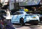 Amsterdam 8 september 2021
Steven Bergwijn met zijn vriendin Sem Smit op de cornelis schuytstraat. Steven rijdt in een Lamborghini Urus.
