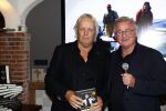 Volendam 12 oktober 2021
Boekpresentatie Jan Keizer bij Hotel Spaander in Volendam . Alle oude bendleden van BZN zijn aanwezig zoals Annie Schilder Carola Smit Jan Tuijp Jack Veerman Thomas Tol Dick Plat