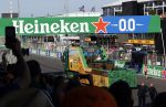 Zandvoort 5 september 2021
Dj Tiesto treedt op na de GP van Nederland . De wagen waar jij opstaat is ontworpen / kunstuk van Joseph Klibansky