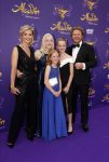 Scheveningen 26 september 2021
Premiere Aladdin in het circustheater. Bastiaan ragas en zijn vrouw Tooske met hun kinderen
