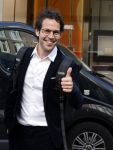 Amsterdam 20 september 2021
Victor Mids heeft weer opnames voor zijn programma Mindfuck. Hier zijn ze op de pc hooftstraat bij Oger