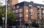 Amstetdam 1 en 2 oktober 2021
Victor Reinier heeft meerdere appartementen in Amsterdam . In 1 daarvan woont zijn zoon