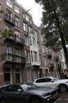 Amstetdam 1 en 2 oktober 2021
Victor Reinier heeft meerdere appartementen in Amsterdam . In 1 daarvan woont zijn zoon
