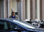Amsterdam 4 en 8 oktober 2021
Victor Reinier bij zijn huis in Amsterdam zuid.