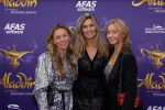 Scheveningen 26 september 2021
Premiere Aladdin in het circustheater.
Vivian Slingerland met dochters