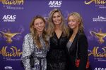 Scheveningen 26 september 2021
Premiere Aladdin in het circustheater.
Vivian Slingerland met dochters