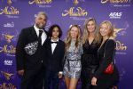 Scheveningen 26 september 2021
Premiere Aladdin in het circustheater.
Vivian Slingerland met dochters