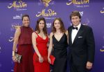 Scheveningen 26 september 2021
Premiere Aladdin in het circustheater. Walther Drenth met zijn gezin