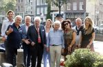 Amsterdam 6 september 2021
Willibrord Frequin viert zijn 80e verjaardag  met zijn kinderen vrouw en beste vrienden op een boot op de grachten van Amsterdam. Zijn kinderen Barbara Rebecca Louis . Willibrord zijn broer Aad Ouborg Fons de Poel en Guido Maas