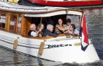 Amsterdam 6 september 2021
Willibrord Frequin viert zijn 80e verjaardag  met zijn kinderen vrouw en beste vrienden op een boot op de grachten van Amsterdam. Zijn kinderen Barbara Rebecca Louis . Willibrord zijn broer Aad Ouborg Fons de Poel en Guido Maas