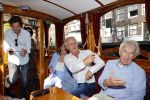 Amsterdam 6 september 2021
Willibrord Frequin viert zijn 80e verjaardag  met zijn kinderen vrouw en beste vrienden op een boot op de grachten van Amsterdam. Zijn kinderen Barbara Rebecca Louis . Willibrord zijn broer Aad Ouborg Fons de Poel en Guido Maas