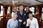 Amsterdam 6 september 2021
Willibrord Frequin viert zijn 80e verjaardag  met zijn kinderen vrouw en beste vrienden op een boot op de grachten van Amsterdam. Zijn kinderen Barbara Rebecca Louis . Willibrord zijn broer Aad Ouborg Fons de Poel en Guido Maas
