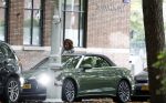 Amsterdam 5 oktober 2022
Astrid Joosten gaat haar audi A5 cabrio wassen bij Loogman en daarna naar huis.