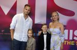 Amsterdam 30 september 2022
Premiere Misfit in Pathe arena.
De cast bestond oa uit Bettina Holwerda, Timor Steffens Senna Ramos Duncan Tromp Stefania Nienke v Dijk Anique Dreamon Kes v d Broek Ricky Naingolan Roosmarijn Wind Felice Poppeliers en Kimberley Agyarko