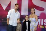 Amsterdam 30 september 2022
Premiere Misfit in Pathe arena.
De cast bestond oa uit Bettina Holwerda, Timor Steffens Senna Ramos Duncan Tromp Stefania Nienke v Dijk Anique Dreamon Kes v d Broek Ricky Naingolan Roosmarijn Wind Felice Poppeliers en Kimberley Agyarko