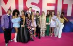 Amsterdam 30 september 2022
Premiere Misfit in Pathe arena.
De cast bestond oa uit Bettina Holwerda, Timor Steffens Senna Ramos Duncan Tromp Stefania Nienke v Dijk Anique Dreamon Kes v d Broek Ricky Naingolan Roosmarijn Wind Felice Poppeliers en Kimberley Agyarko