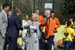 Amsterdam 21 september 2022
Koning Willem Alexander bezoekt sportdag van de Johan Cruyff foundation op de toekomst en in de Johan Cruyff Arena . Danny Cruyff Jordi Cruyff en zijn dochter Susila .