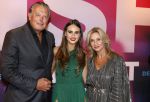 Amsterdam 30 september 2022
Premiere Misfit in Pathe arena.
De cast bestond oa uit Bettina Holwerda, Timor Steffens Senna Ramos Duncan Tromp Stefania Nienke v Dijk Anique Dreamon Kes v d Broek Ricky Naingolan Roosmarijn Wind Felice Poppeliers en Kimberley Agyarko . Felice met ouders