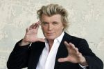 Ijmuiden 4 oktober 2022
Persconferentie in het pand / loods van Hans Klok