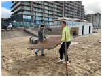 Knokke, 10 Oktober 2022 Strandtent Indi Beach einde seizoen en dus het demonteren van alles