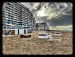 Knokke, 10 Oktober 2022 Strandtent Indi Beach einde seizoen en dus het demonteren van alles