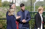 Amsterdam 21 september 2022
Koning Willem Alexander bezoekt sportdag van de Johan Cruyff foundation op de toekomst en in de Johan Cruyff Arena . Danny Cruyff Jordi Cruyff en zijn dochter Susila . Klaas jan Huntelaar