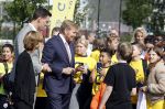 Amsterdam 21 september 2022
Koning Willem Alexander bezoekt sportdag van de Johan Cruyff foundation op de toekomst en in de Johan Cruyff Arena . Danny Cruyff Jordi Cruyff en zijn dochter Susila .