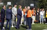 Amsterdam 21 september 2022
Koning Willem Alexander bezoekt sportdag van de Johan Cruyff foundation op de toekomst en in de Johan Cruyff Arena . Danny Cruyff Jordi Cruyff en zijn dochter Susila .