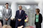 Amsterdam 21 september 2022
Koning Willem Alexander bezoekt sportdag van de Johan Cruyff foundation op de toekomst en in de Johan Cruyff Arena . Danny Cruyff Jordi Cruyff en zijn dochter Susila .