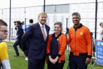 Amsterdam 21 september 2022
Koning Willem Alexander bezoekt sportdag van de Johan Cruyff foundation op de toekomst en in de Johan Cruyff Arena . Danny Cruyff Jordi Cruyff en zijn dochter Susila . Koning Willem Alexander Frank Rijkaard en Marlou van Rhijn