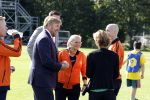 Amsterdam 21 september 2022
Koning Willem Alexander bezoekt sportdag van de Johan Cruyff foundation op de toekomst en in de Johan Cruyff Arena . Danny Cruyff Jordi Cruyff en zijn dochter Susila . Koning Willem Alexander met Ronald Koeman Jordi Cruyff en Sarina Wiegman