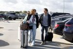 Eindhoven 8 oktober 2022
Leontien Ruiters en haar nieuwe vriend John Huiberts vertrekken samen met zijn dochter vanaf airport Eindhoven voor een vakantie naar ibiza.