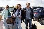 Eindhoven 8 oktober 2022
Leontien Ruiters en haar nieuwe vriend John Huiberts vertrekken samen met zijn dochter vanaf airport Eindhoven voor een vakantie naar ibiza.