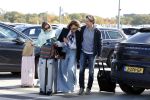 Eindhoven 8 oktober 2022
Leontien Ruiters en haar nieuwe vriend John Huiberts vertrekken samen met zijn dochter vanaf airport Eindhoven voor een vakantie naar ibiza.