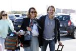 Eindhoven 8 oktober 2022
Leontien Ruiters en haar nieuwe vriend John Huiberts vertrekken samen met zijn dochter vanaf airport Eindhoven voor een vakantie naar ibiza.