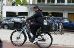 Amsterdam 20 september 2022
Mari v d Ven op de fiets in Amsterdam zuid