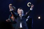 Amsterdam 6 oktober 2022
Uitreiking televizierring 2022 in carre
Niels v d Laan en Jeroen Woe met Miguel Wiels