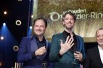 Amsterdam 6 oktober 2022
Uitreiking televizierring 2022 in carre
Niels v d Laan en Jeroen Woe met Miguel Wiels