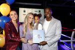 Amsterdam 5 oktober 2022
Boekpresentatie Remy Bonjasky . Aanwezig zijn vrouw Renate Goet en hun dochter Skye. Merel v Carlsburg