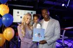 Amsterdam 5 oktober 2022
Boekpresentatie Remy Bonjasky . Aanwezig zijn vrouw Renate Goet en hun dochter Skye.