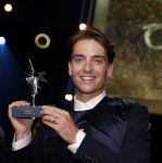 Amsterdam 6 oktober 2022
Uitreiking televizierring 2022 in carre .
Robbert Rodenburg met partner
