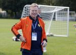 Amsterdam 21 september 2022
Koning Willem Alexander bezoekt sportdag van de Johan Cruyff foundation op de toekomst en in de Johan Cruyff Arena . Danny Cruyff Jordi Cruyff en zijn dochter Susila . Ronald Koeman