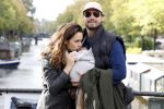 Amsterdam 1 oktober 2022
Thierry Baudet en zijn vrouw Davide Heijmans maken samen voor het eerst wandeling met hun zoontje die vorige week is geboren.
