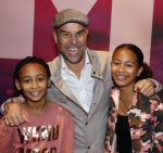 Amsterdam 30 september 2022
Premiere Misfit in Pathe arena.
De cast bestond oa uit Bettina Holwerda, Timor Steffens Senna Ramos Duncan Tromp Stefania Nienke v Dijk Anique Dreamon Kes v d Broek Ricky Naingolan Roosmarijn Wind Felice Poppeliers en Kimberley Agyarko . Tjeerd Oosterhuis met dochters