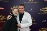 Amsterdam 2 oktober 2022
Premiere de grote sinterklaasfilm gespuis in de speelgoedkluis in Tuschinski. 
Wolter Kroes met zoon