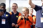 Amsterdam 21 september 2022
Koning Willem Alexander bezoekt sportdag van de Johan Cruyff foundation op de toekomst en in de Johan Cruyff Arena . Danny Cruyff Jordi Cruyff en zijn dochter Susila .sarina Wiegman
