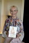 Noordwijk 18 september 2023
Boekpresentatie Annette Wijdom bij Huis ter Duin . Prinses Margarita kreeg eerste exemplaar.