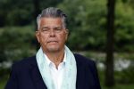 Eemnes 18 september 2023
Emile ratelband loopt tegenwoordig op blote voeten.